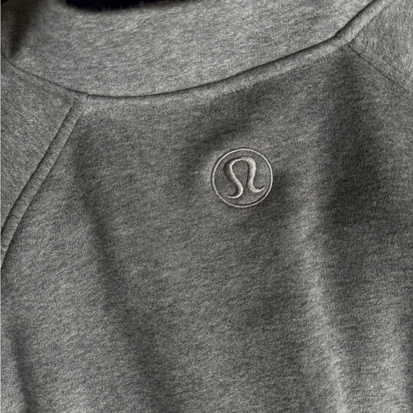 NEW LULULEMON Scuba Oversized Gray Varsity Jacket Plush - Super Cute! MSRP: $168 - Picture 14 of 16